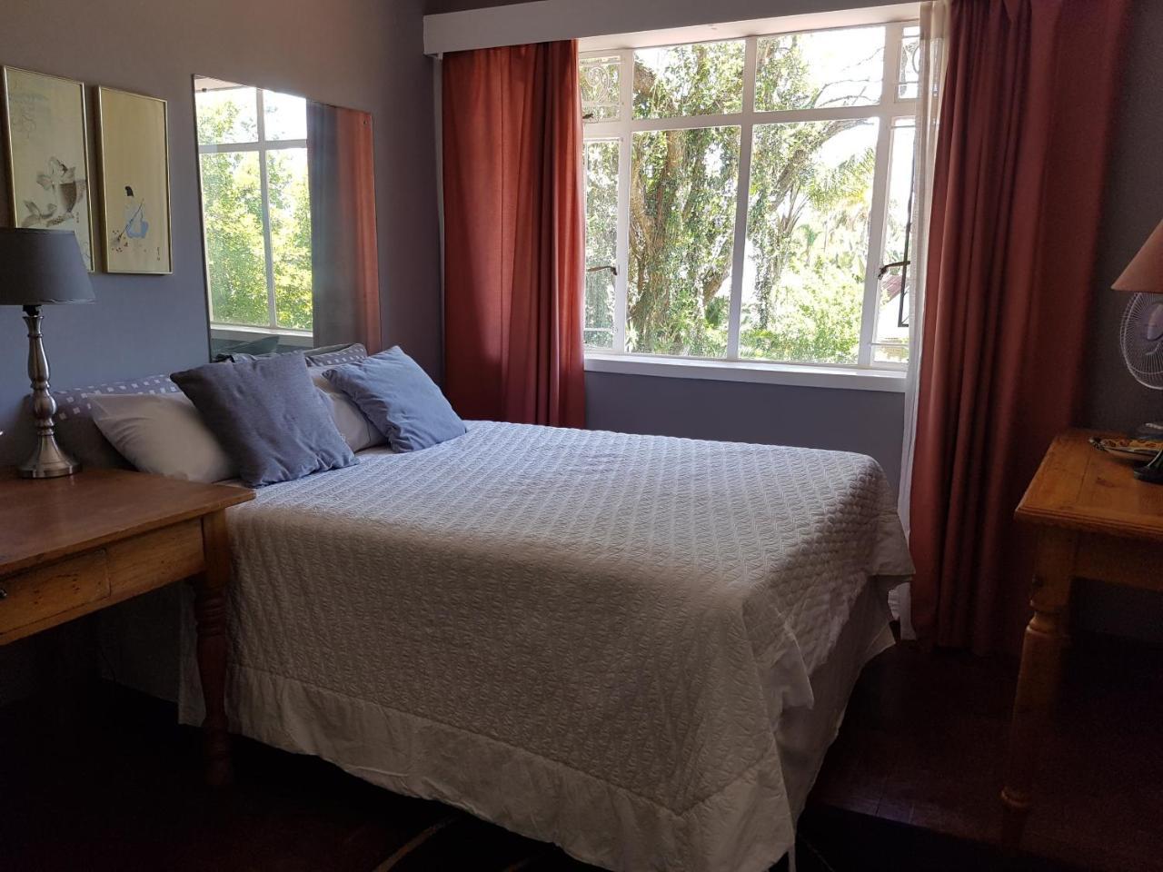 Burnham Road Suite Guest House Bulawayo Exterior foto